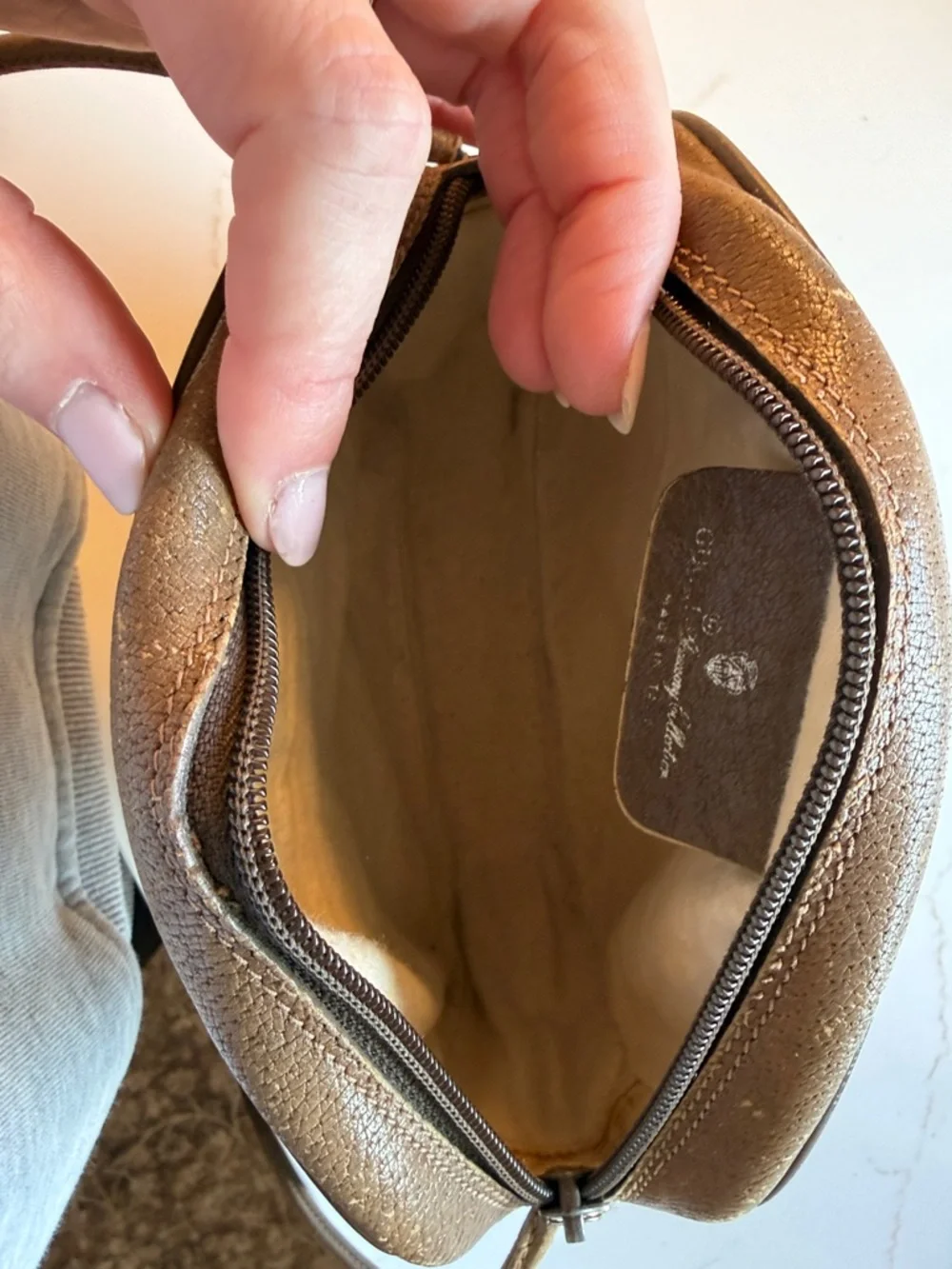 Gucci GG Canvas Crossbody Bag Tan Brown Signature GG - Picture 5 of 7